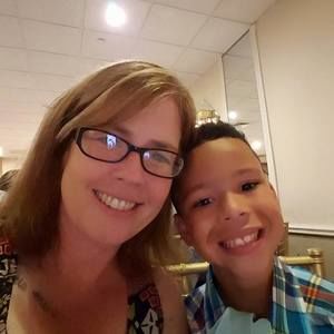 Meet your Posher, Lisa